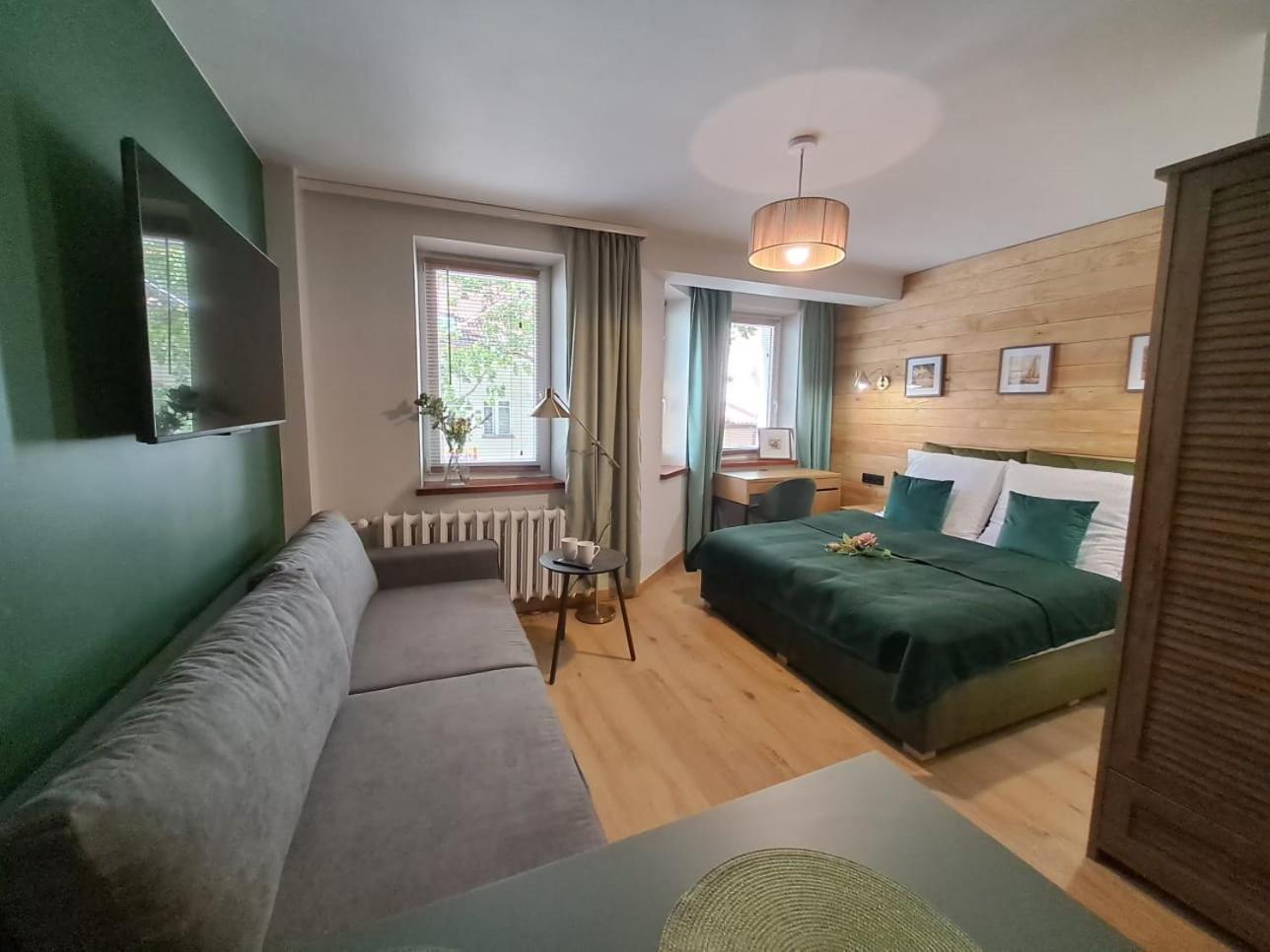 Dk Apartamenty Hotelove Lötzen Exterior foto