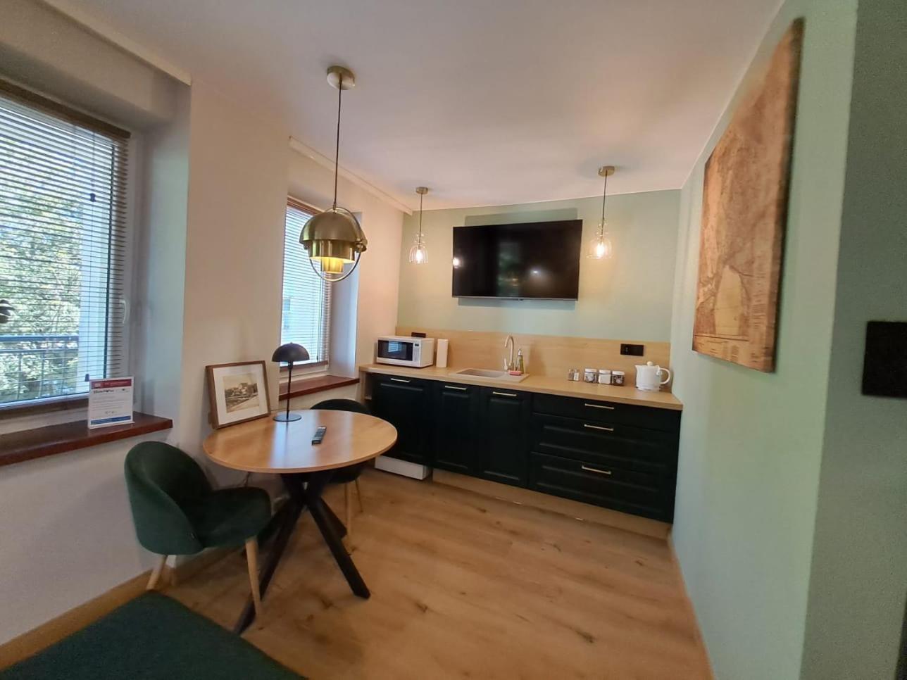 Dk Apartamenty Hotelove Lötzen Exterior foto